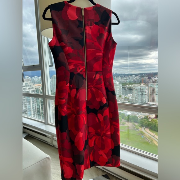 Calvin Klein midi dress - Picture 2 of 2